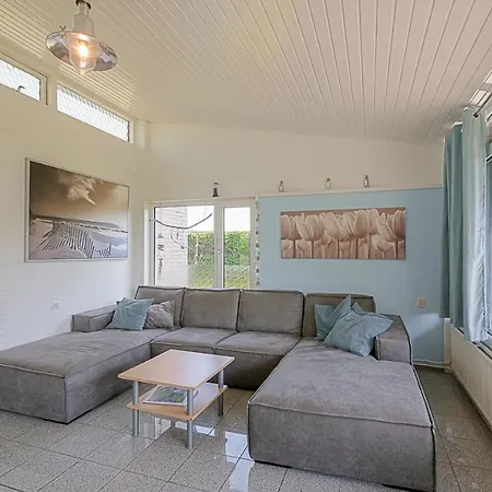 בית נופש Solea - Aan Zee